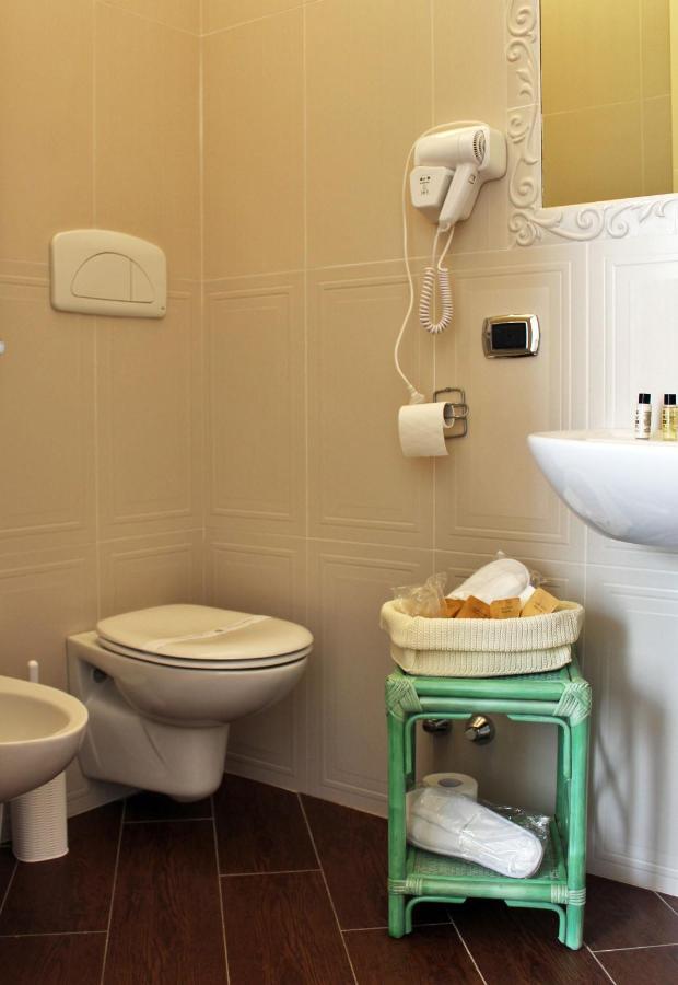 Dimora De Brado Bed & Breakfast Трани Екстериор снимка