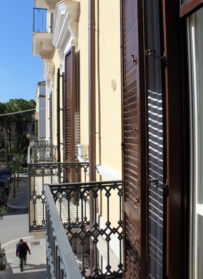 Dimora De Brado Bed & Breakfast Трани Екстериор снимка