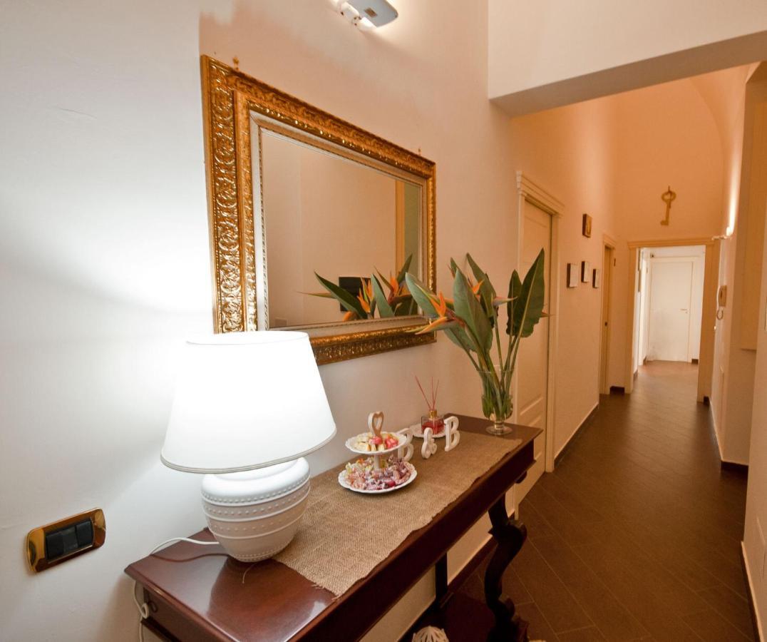 Dimora De Brado Bed & Breakfast Трани Екстериор снимка