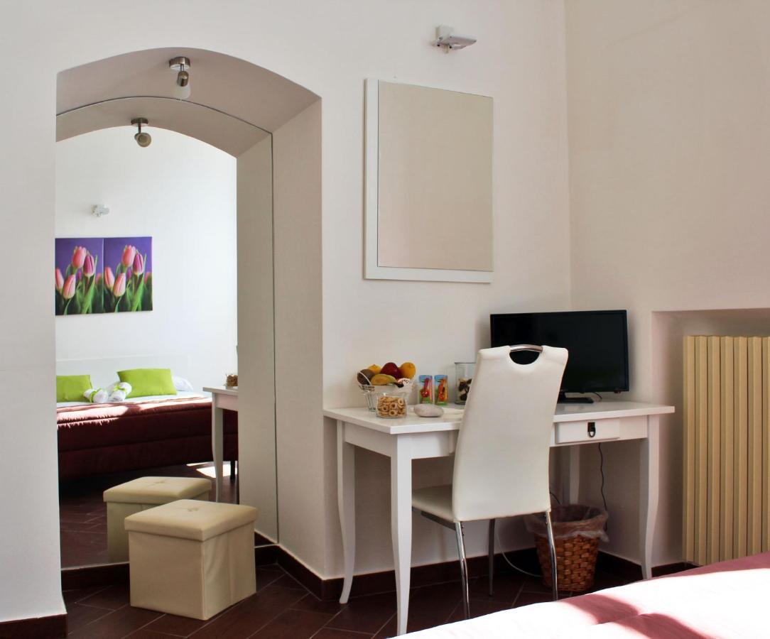 Dimora De Brado Bed & Breakfast Трани Екстериор снимка