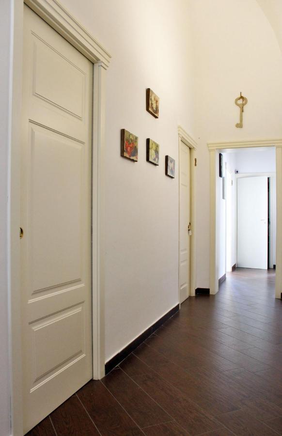 Dimora De Brado Bed & Breakfast Трани Екстериор снимка