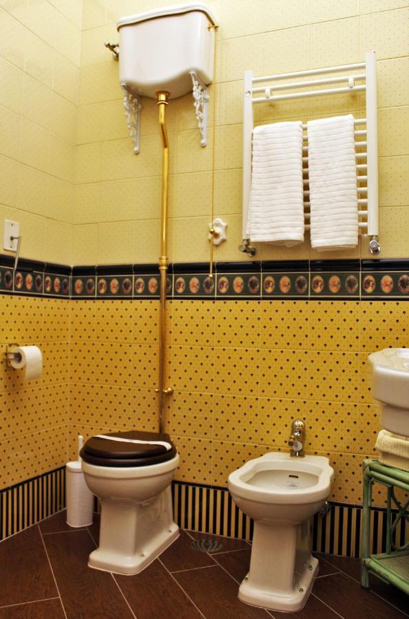 Dimora De Brado Bed & Breakfast Трани Екстериор снимка